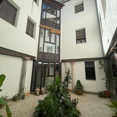 Suite Puerta De La Alhambra 格拉纳达 外观 照片
